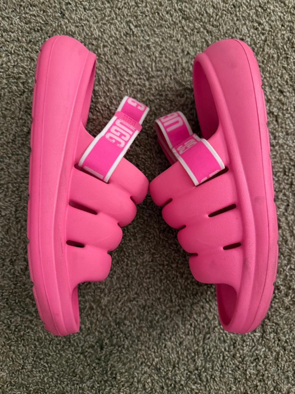 Ugg Samdals - Picture 4 of 5